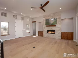 Photo #1: 1000006 Listing