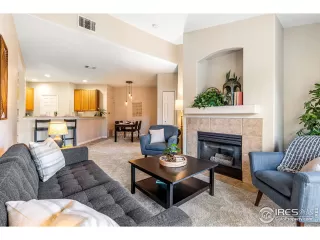 Photo #6: 1000088 Listing