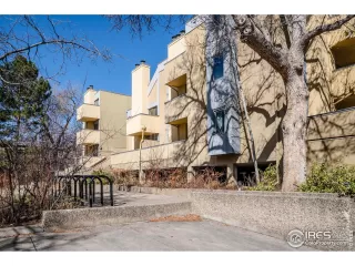 Photo #3: 1000108 Listing