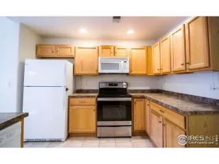 Photo #4: 1000120 Listing