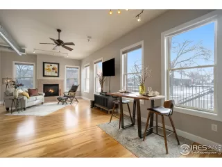 Photo #6: 1000154 Listing