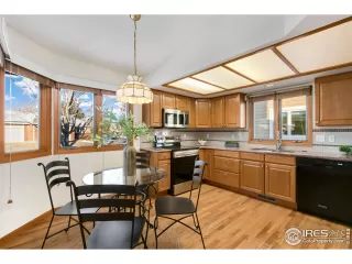 Photo #1: 1000202 Listing