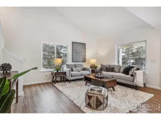 Photo #3: 1000222 Listing