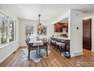 Photo #4: 1000222 Listing