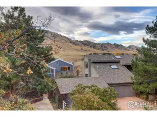 Photo #1: 1000296 Listing 