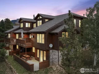 Photo #4: 1000351 Listing