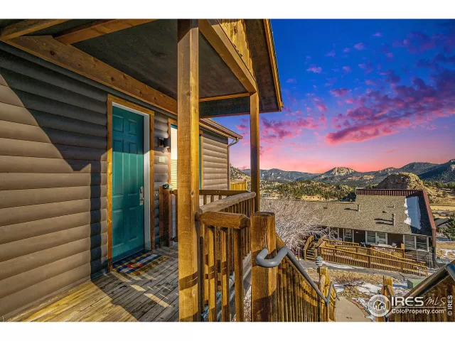 MLS: 1000413 Condo For Sale