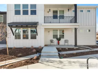 Photo #2: 1000437 Listing