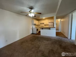 Photo #3: 1000455 Listing