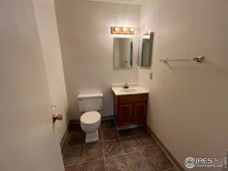 Photo #6: 1000455 Listing