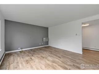 Photo #6: 1000609 Listing