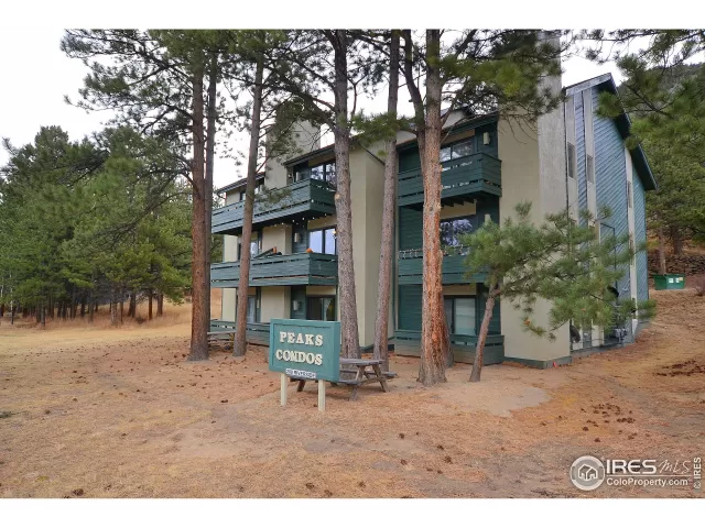 MLS: 1000611 Condo For Sale