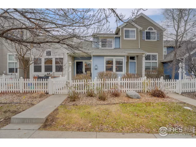 MLS: 1000629 Condo For Sale