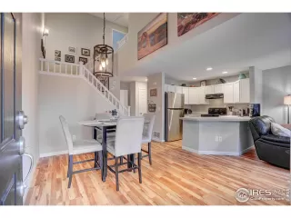 Photo #5: 1000629 Listing