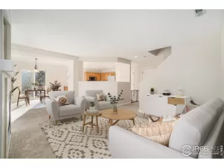 Photo #3: 1000738 Listing