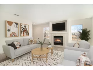 Photo #4: 1000738 Listing