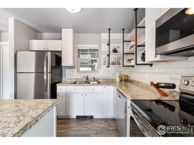 MLS: 1000739 Condo For Sale