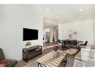 Photo #1: 1000802 Listing