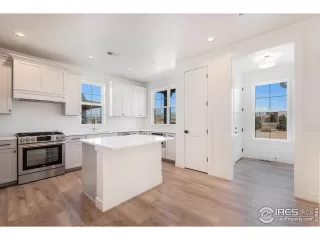 Photo #1: 1000803 Listing