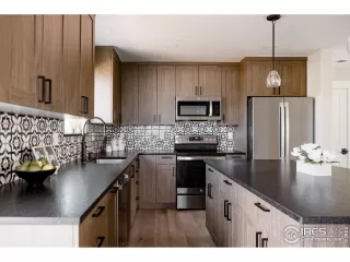 Photo #2: 1000837 Listing 