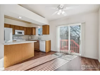 Photo #4: 1000844 Listing