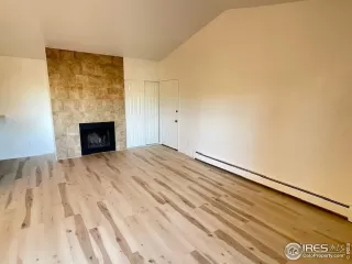 Photo #6: 1000865 Listing