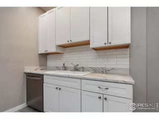 Photo #5: 1000878 Listing 