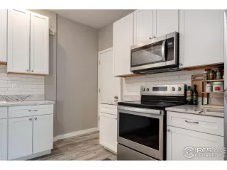 Photo #6: 1000878 Listing 