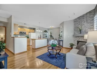 Photo #6: 1000883 Listing