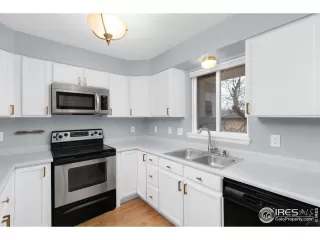 Photo #5: 1000917 Listing 