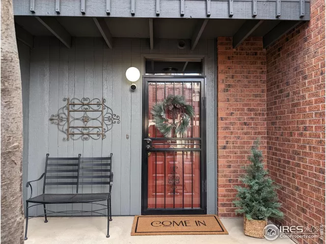 MLS: 1000973 Condo For Sale