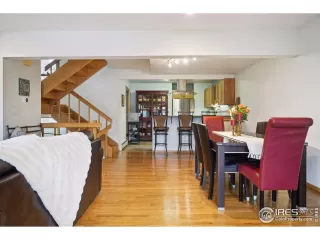 Photo #6: 1000973 Listing