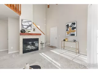 Photo #3: 1000977 Listing