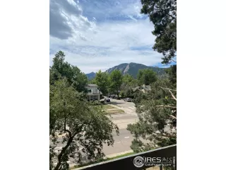 Photo #3: 1001074 Listing