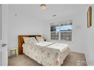 Photo #6: 1001103 Listing