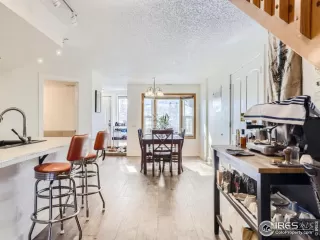 Photo #6: 1001108 Listing 