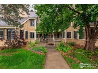 Photo #6: 1001137 Listing