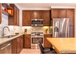 Photo #1: 1001183 Listing