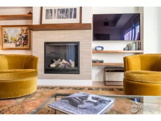 Photo #5: 1001183 Listing