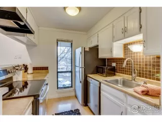 Photo #3: 1001227 Listing 