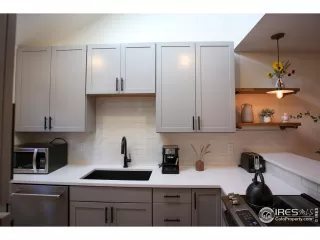 Photo #2: 1001274 Listing