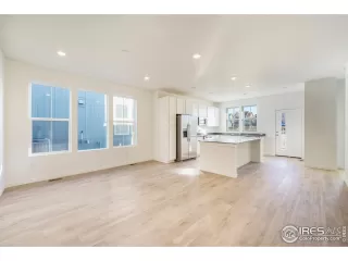 Photo #5: 1001316 Listing 