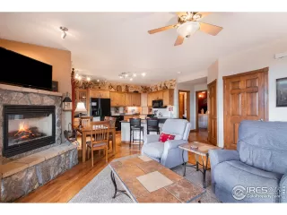 Photo #2: 1001438 Listing