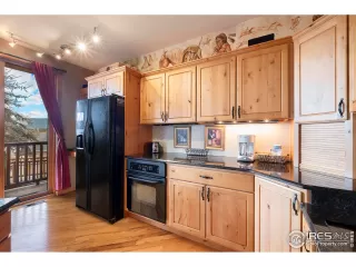 Photo #6: 1001438 Listing