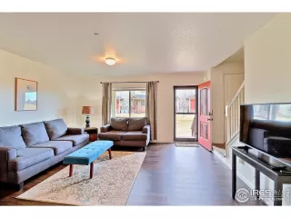 Photo #5: 1001456 Listing