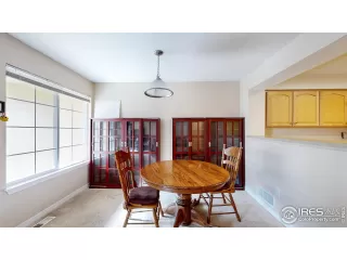 Photo #4: 1001457 Listing