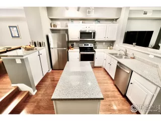 Photo #3: 1001591 Listing