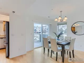 Photo #5: 1001618 Listing