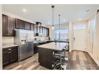 Photo #3: 1001674 Listing