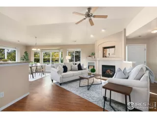 Photo #4: 1001688 Listing